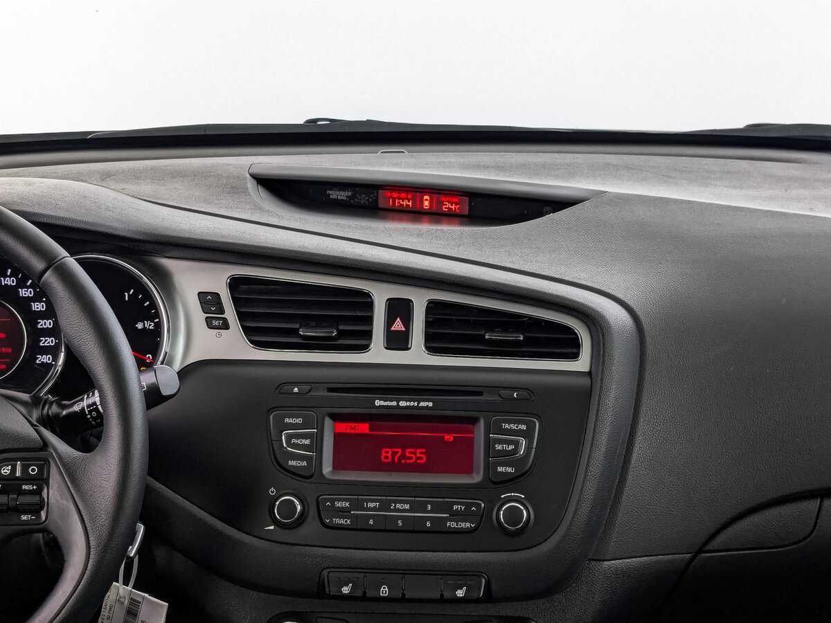 Kia Ceed, 2015 Фото №13