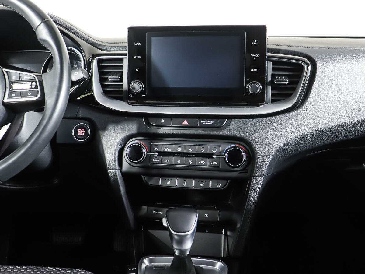 Kia XCeed, 2020 Фото №12