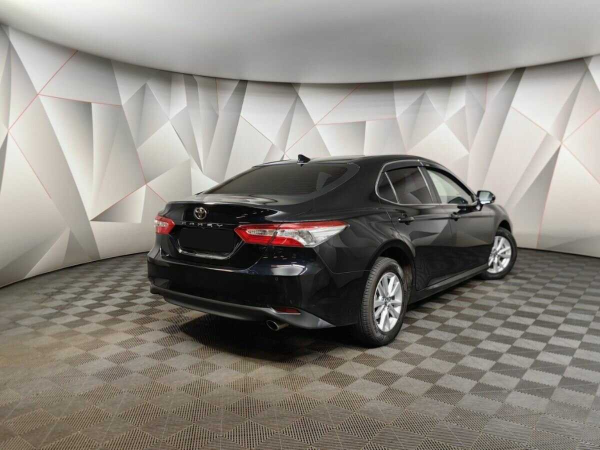 Toyota Camry, 2019 Фото №2
