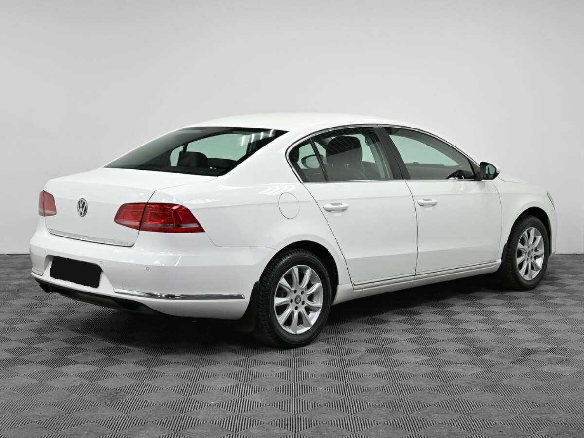 Volkswagen Passat, 2013 Фото №2