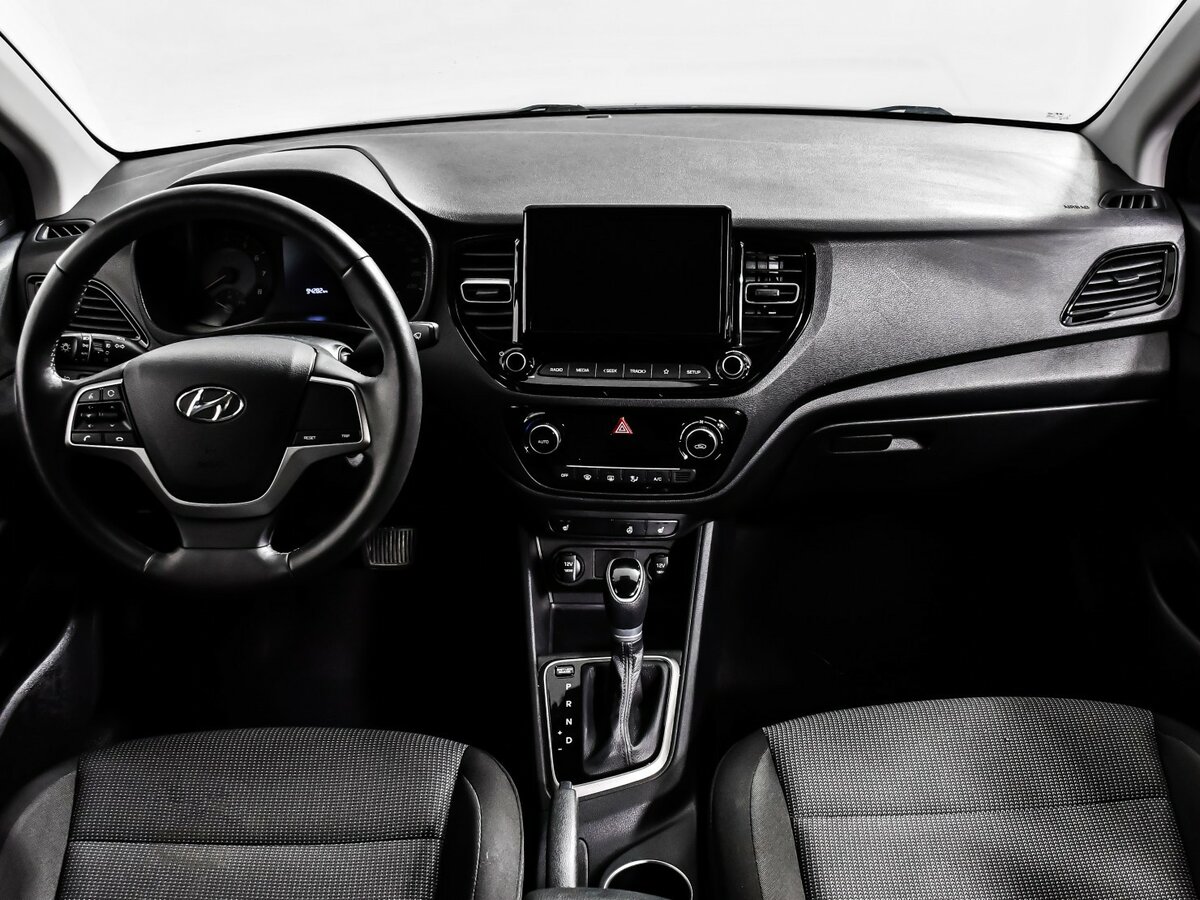 Hyundai Solaris II, 2020 Фото №10