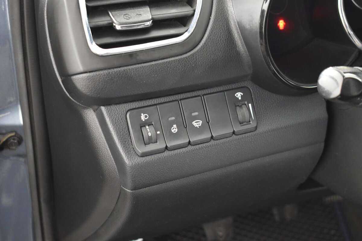 Kia Rio 5-speed, 2013 Фото №9