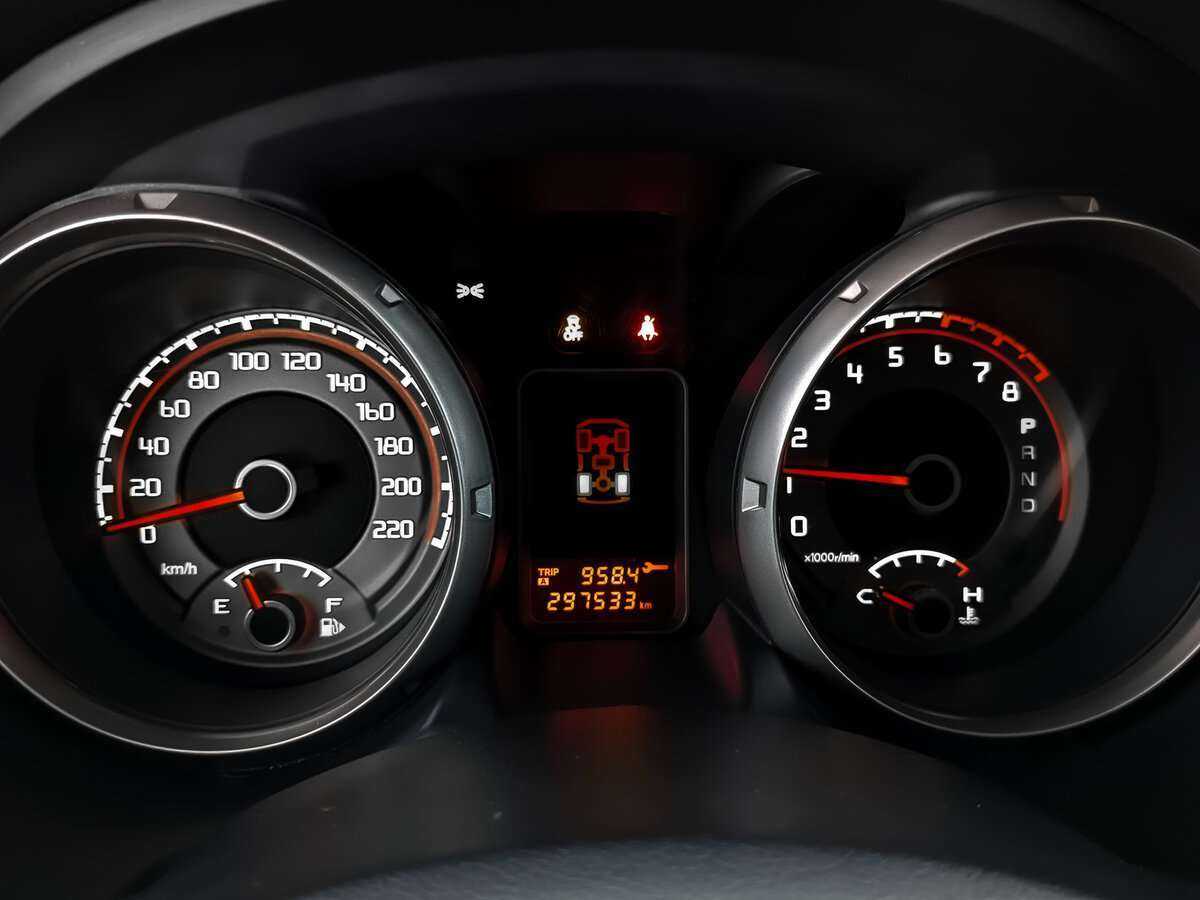 Mitsubishi Pajero, 2013 Фото №16