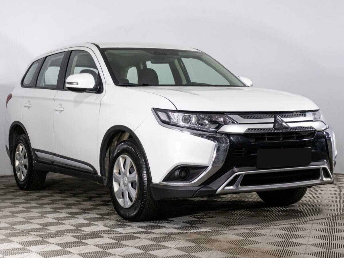 Mitsubishi Outlander, 2020 Фото №3
