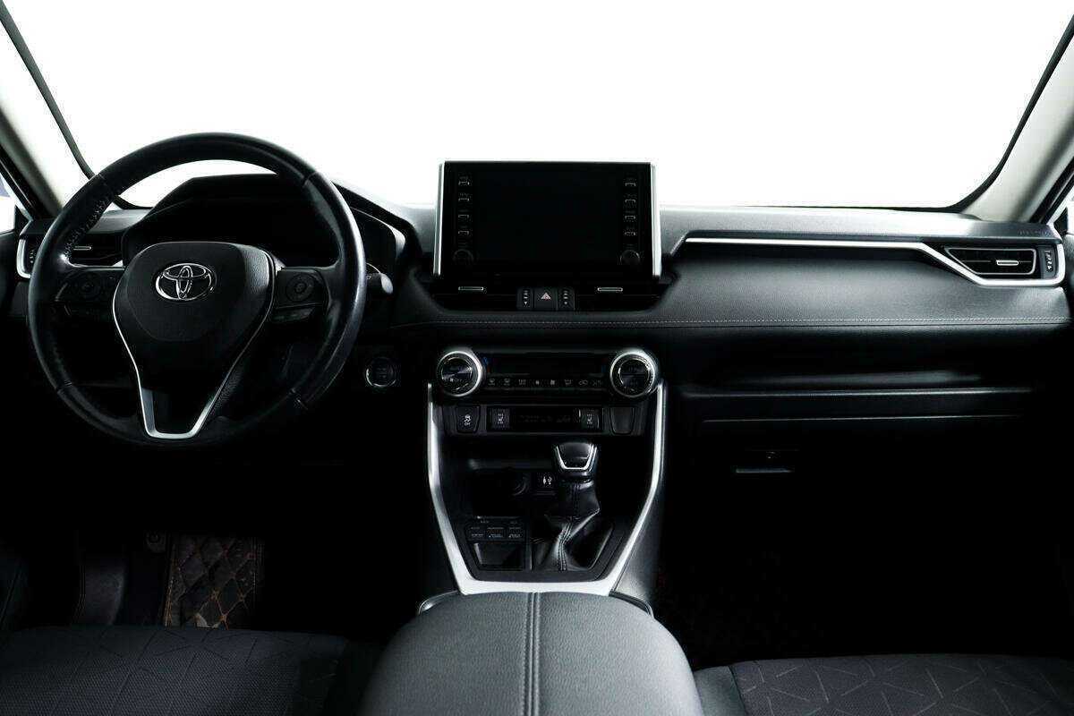 Toyota RAV4, 2020 Фото №11