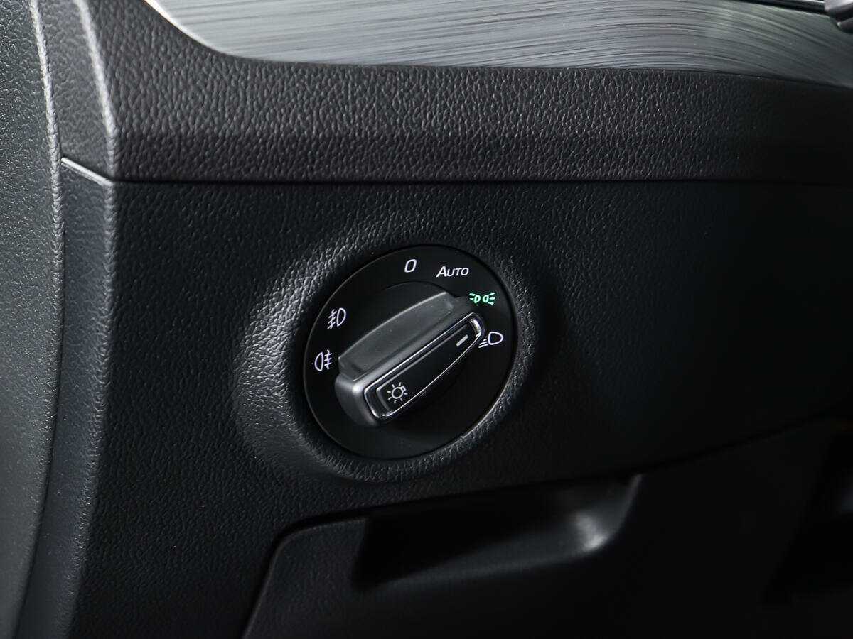 Skoda Superb, 2021 Фото №15