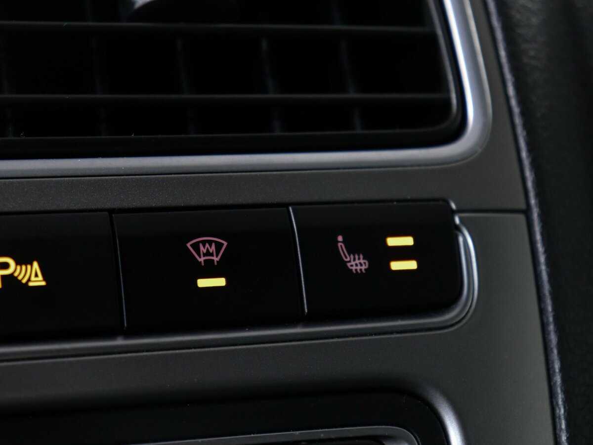 Volkswagen Polo, 2018 Фото №18