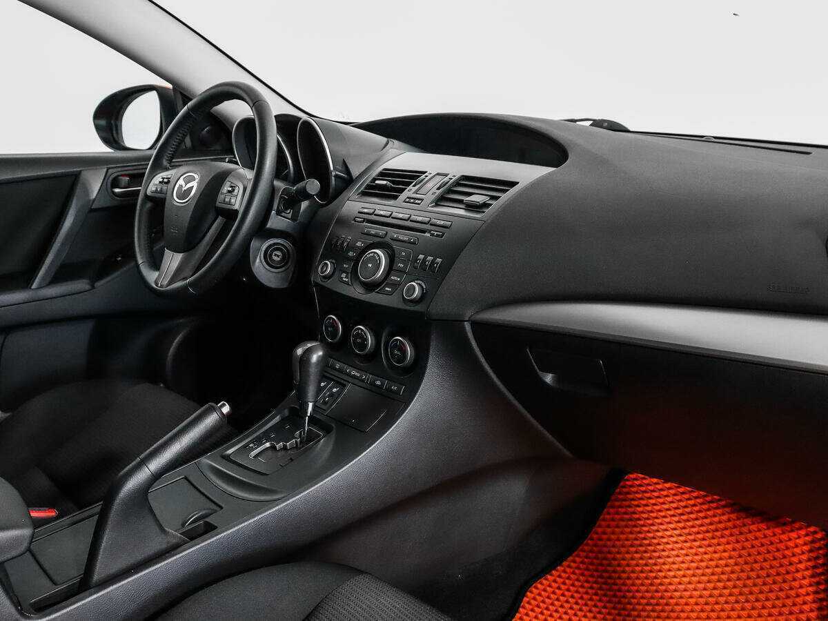 Mazda 3, 2012 Фото №11