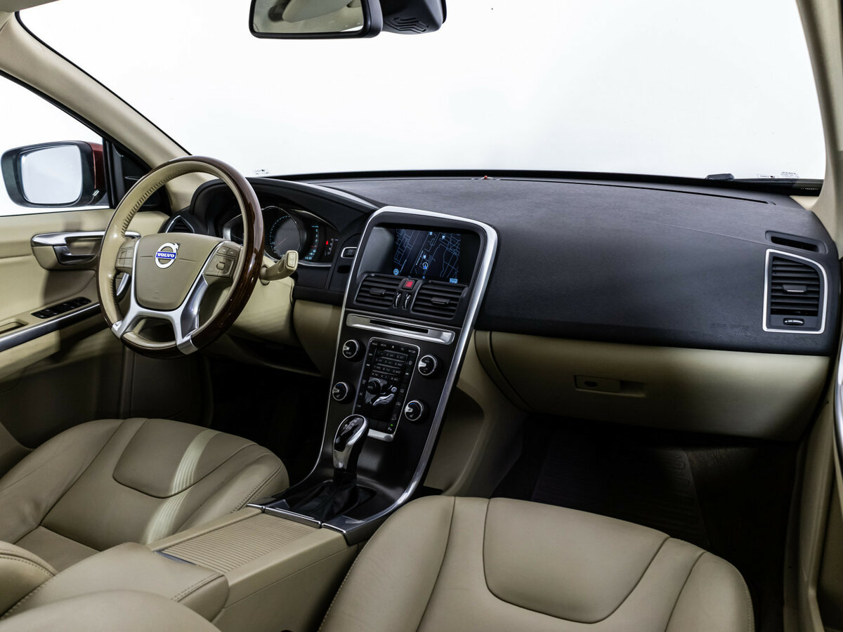 Volvo XC60 I Рестайлинг, 2014 Фото №7
