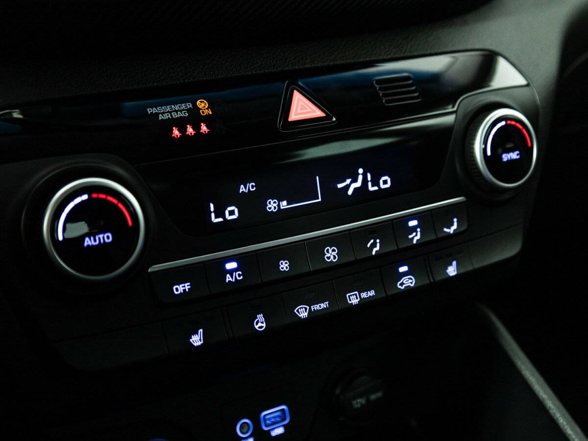 Hyundai Tucson III Рестайлинг, 2018 Фото №16