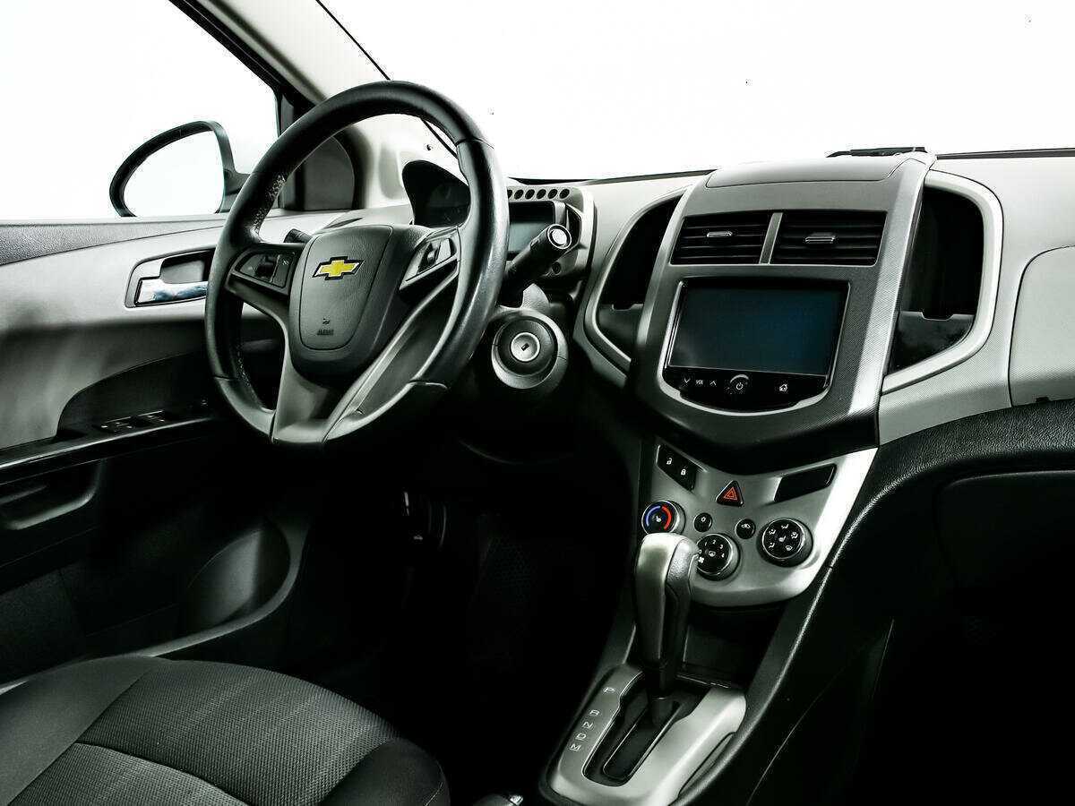 Chevrolet Aveo, 2014 Фото №9