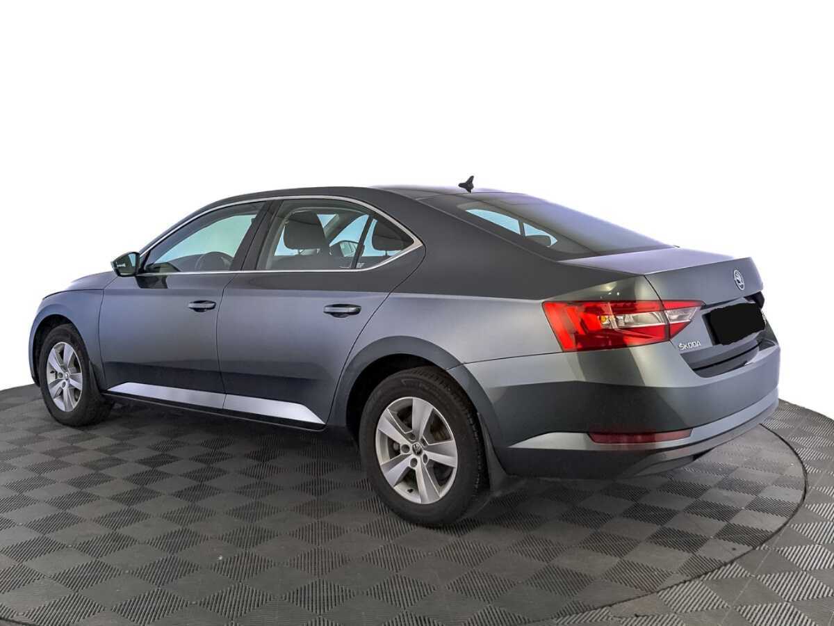 Skoda Superb, 2019 Фото №7