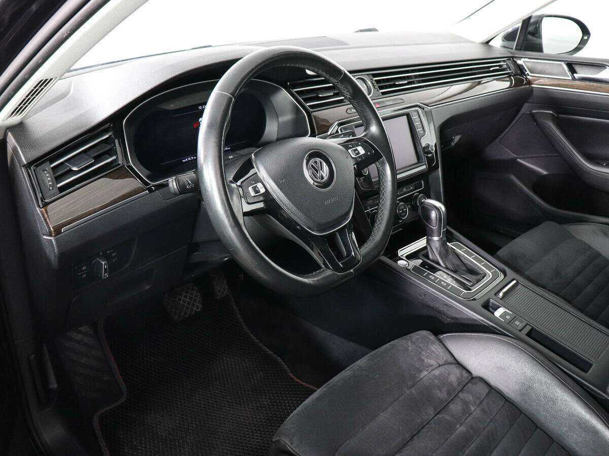 Volkswagen Passat, 2016 Фото №8