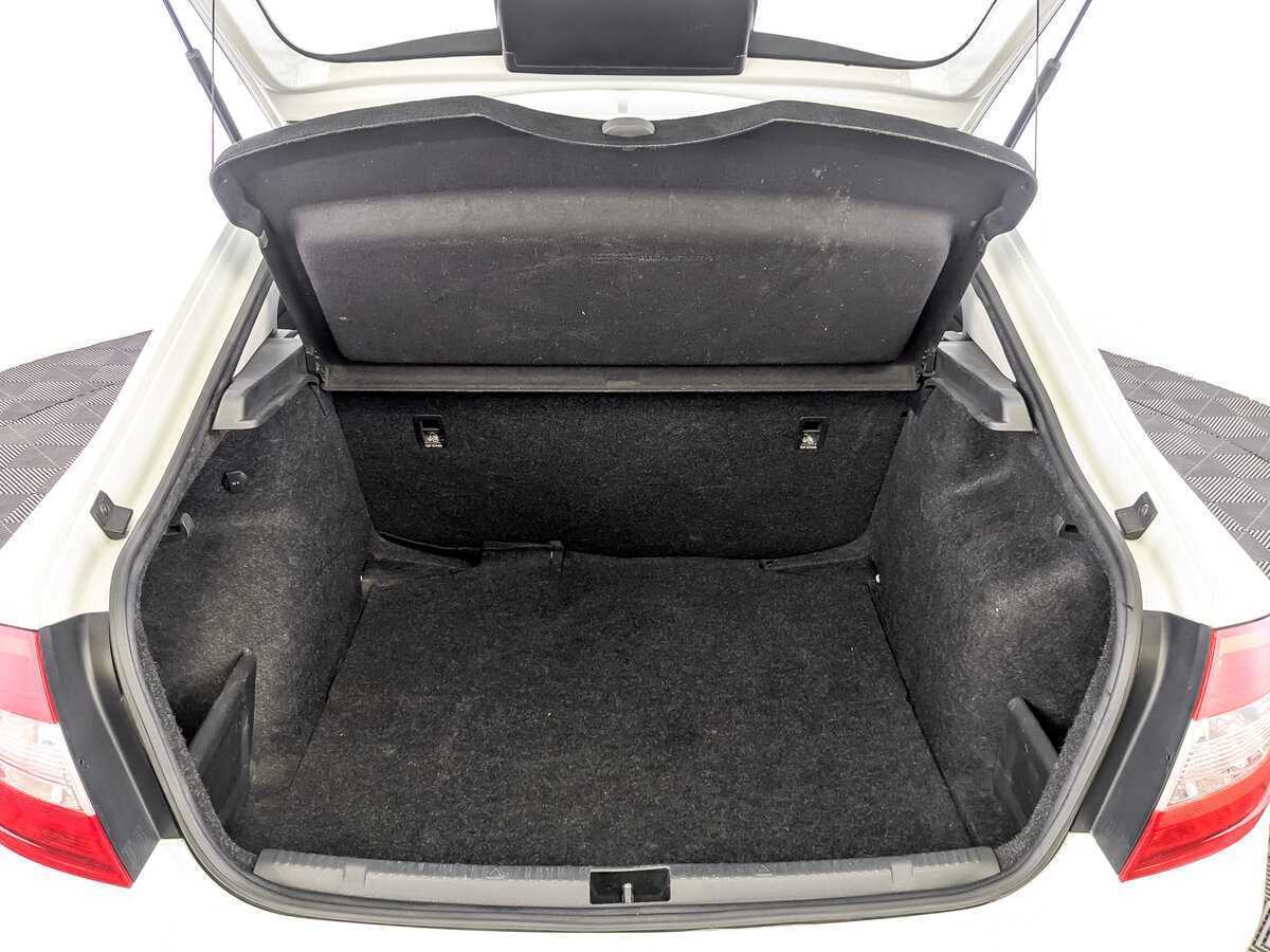 Skoda Rapid, 2017 Фото №10