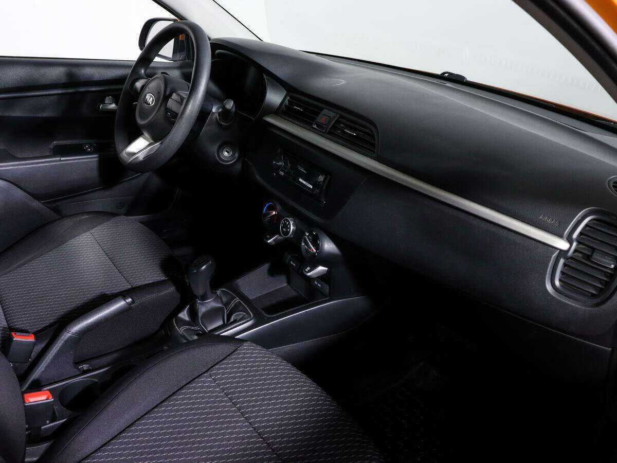 Kia Rio, 2017 Фото №7