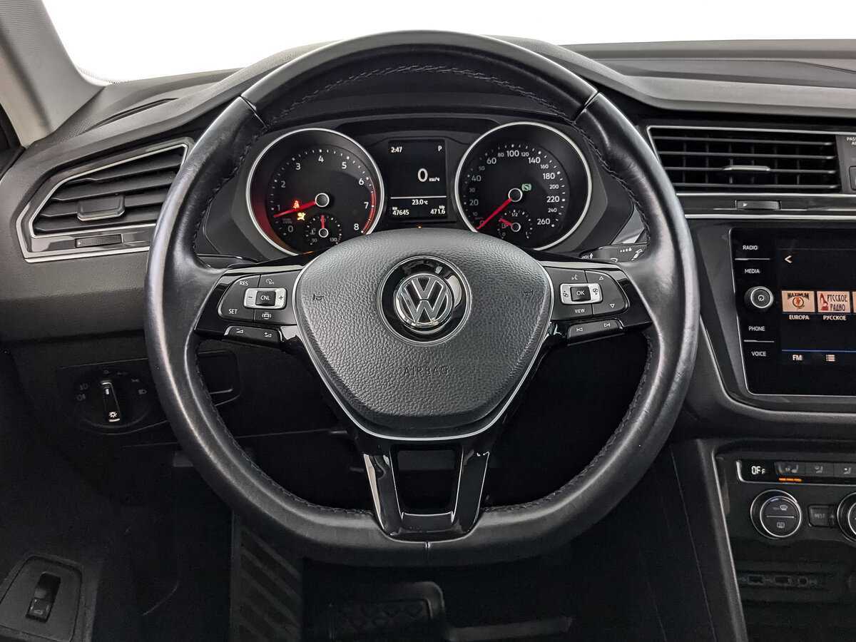 Volkswagen Tiguan, 2019 Фото №18