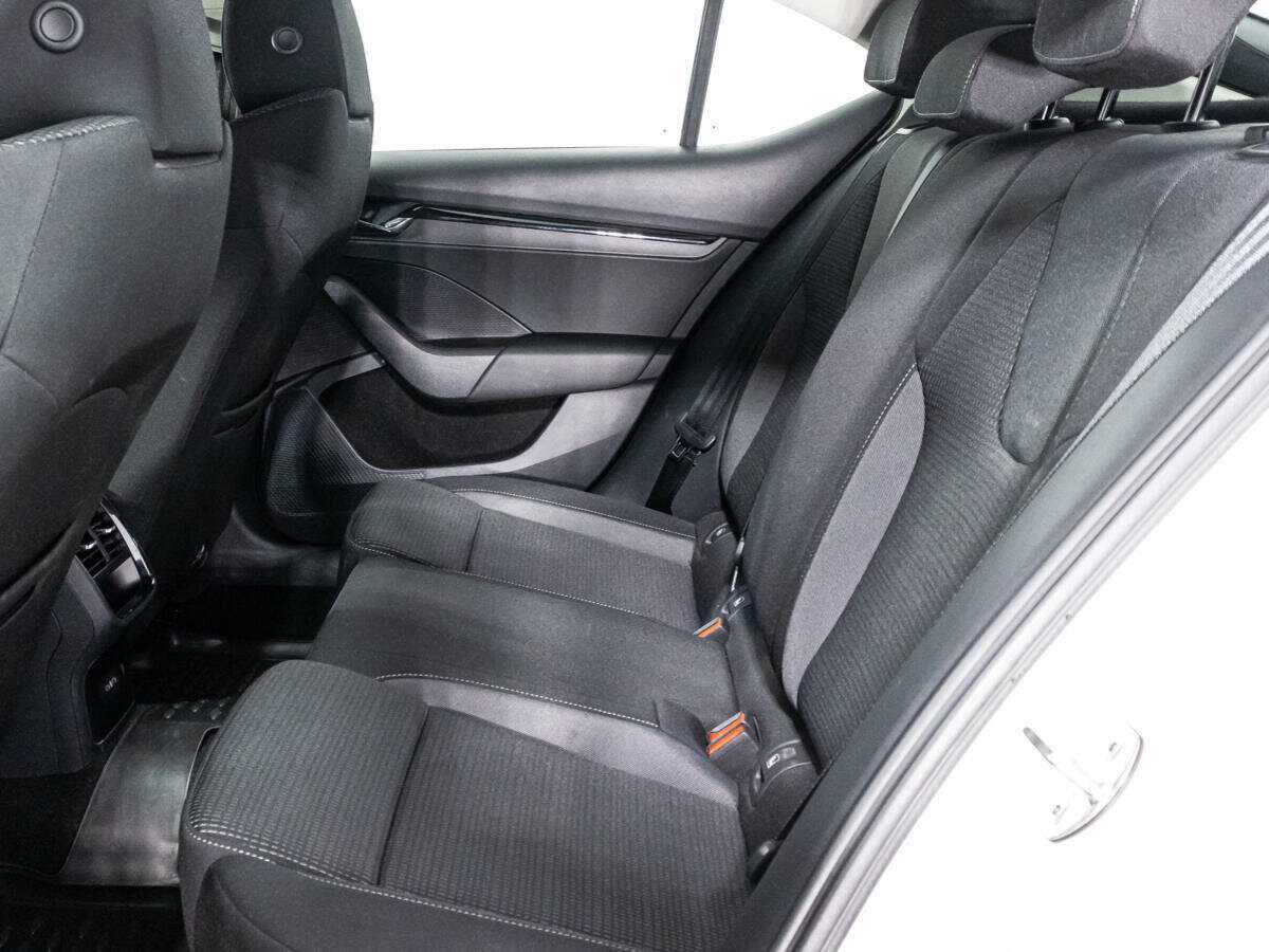 Skoda Octavia, 2021 Фото №10