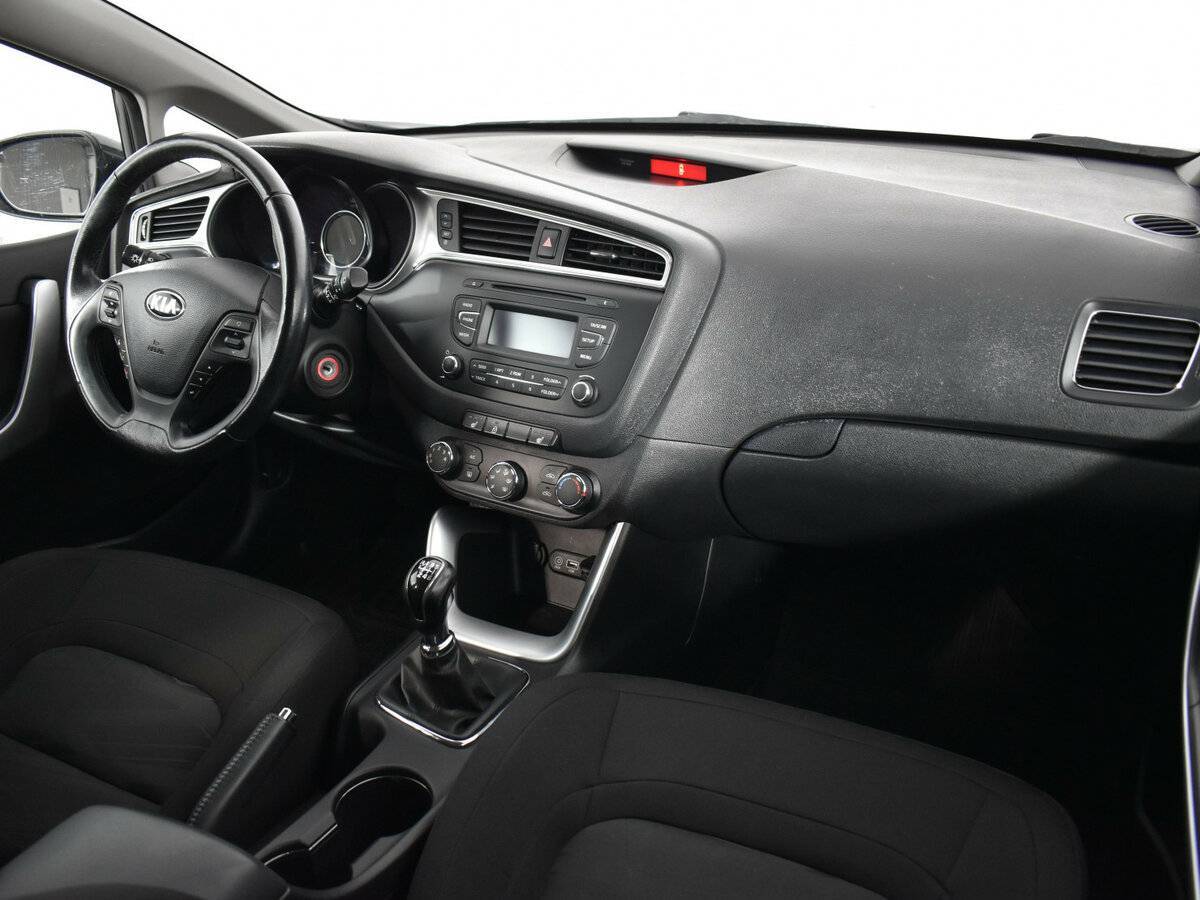 Kia Ceed, 2016 Фото №10