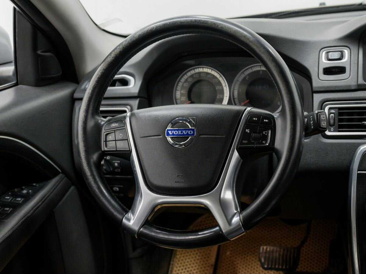 Volvo XC70, 2012 Фото №11