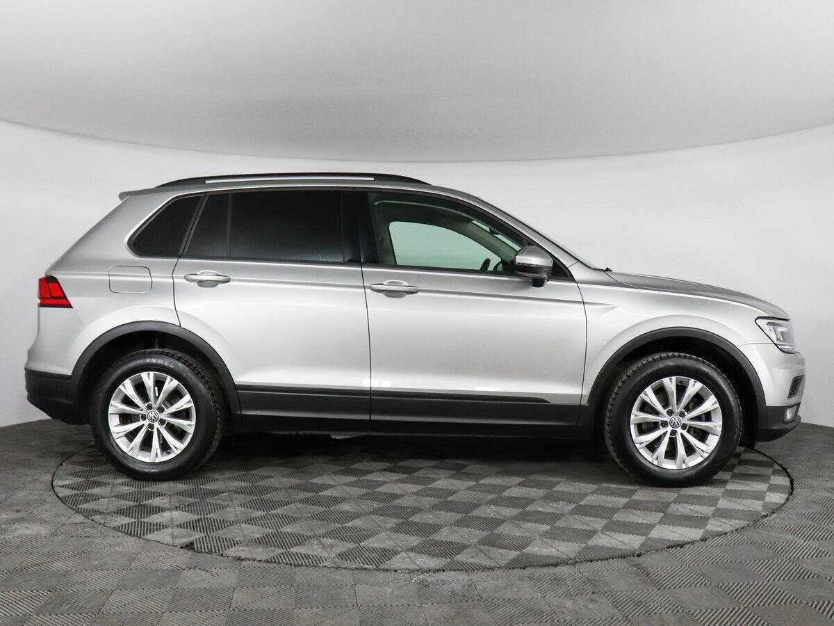 Volkswagen Tiguan L, 2019 Фото №4