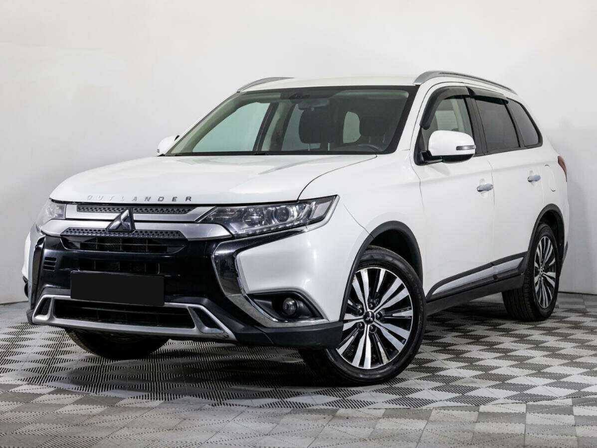 Mitsubishi Outlander, 2018 Фото №1
