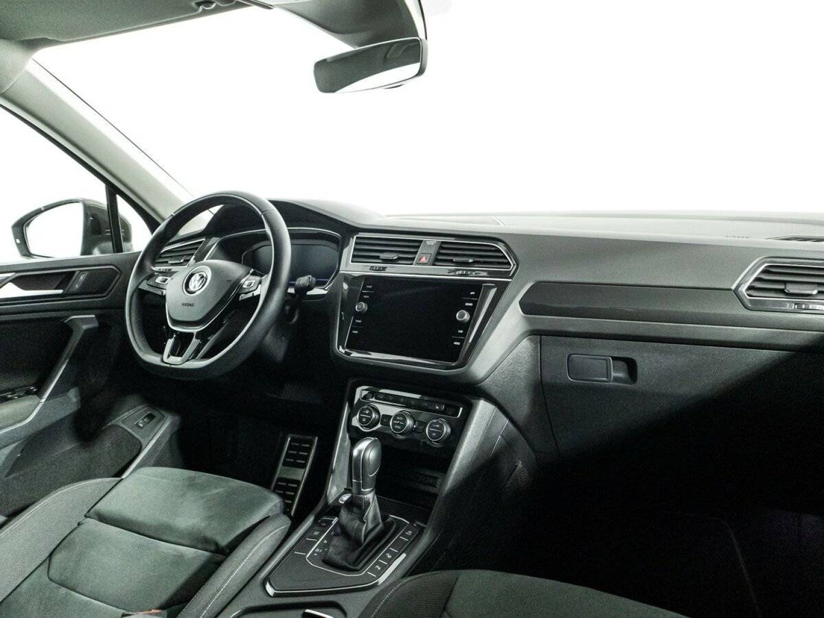 Volkswagen Tiguan, 2019 Фото №9