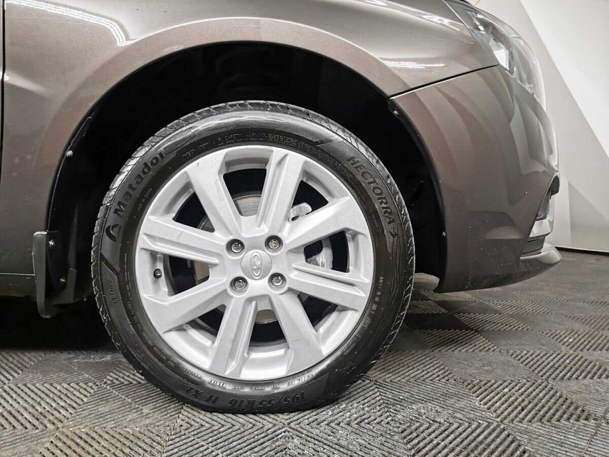 Lada (ВАЗ) Vesta SW, 2022 Фото №17