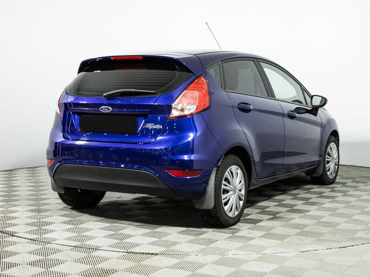 Ford Fiesta Mk6 Рестайлинг, 2016 Фото №5