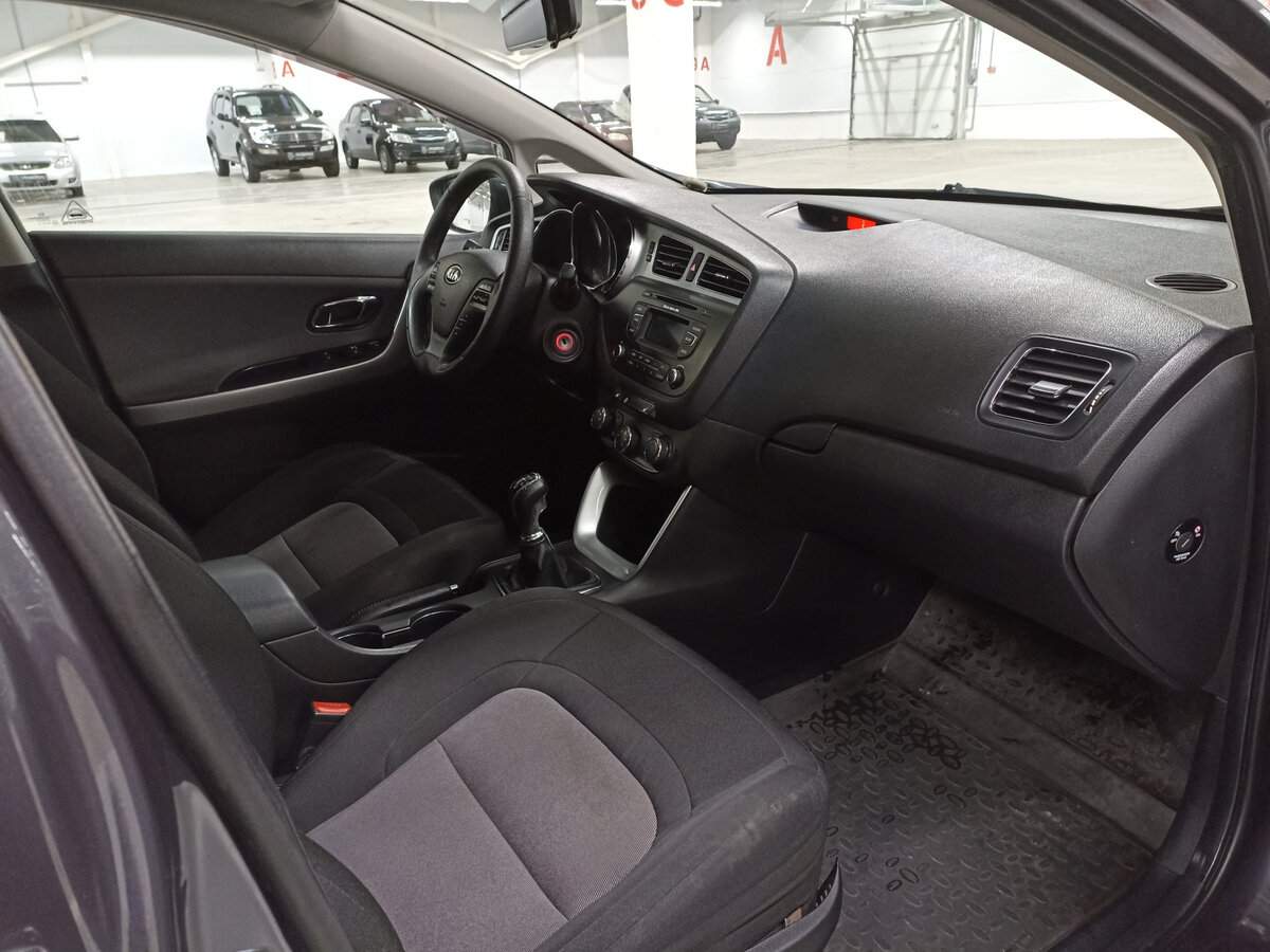 Kia Ceed, 2012 Фото №11