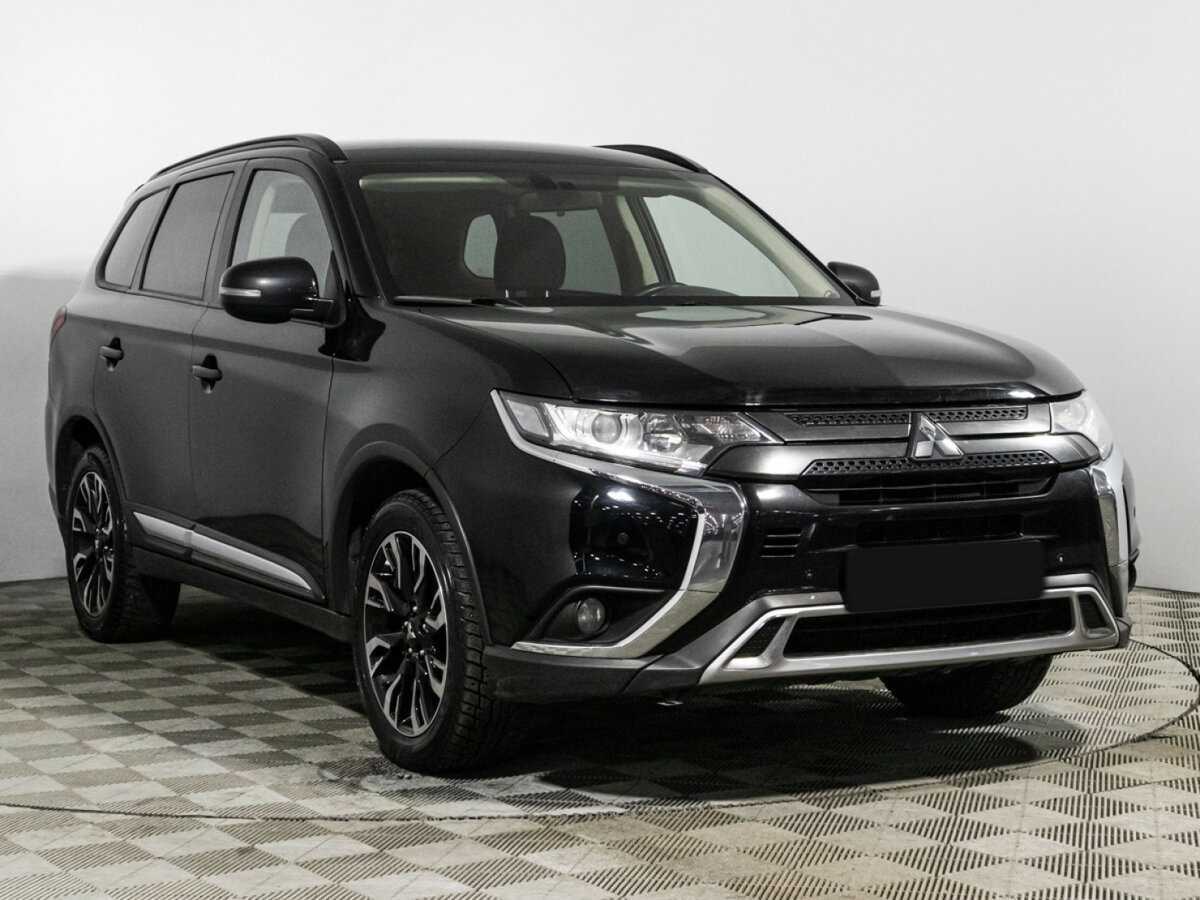 Mitsubishi Outlander, 2021 Фото №3