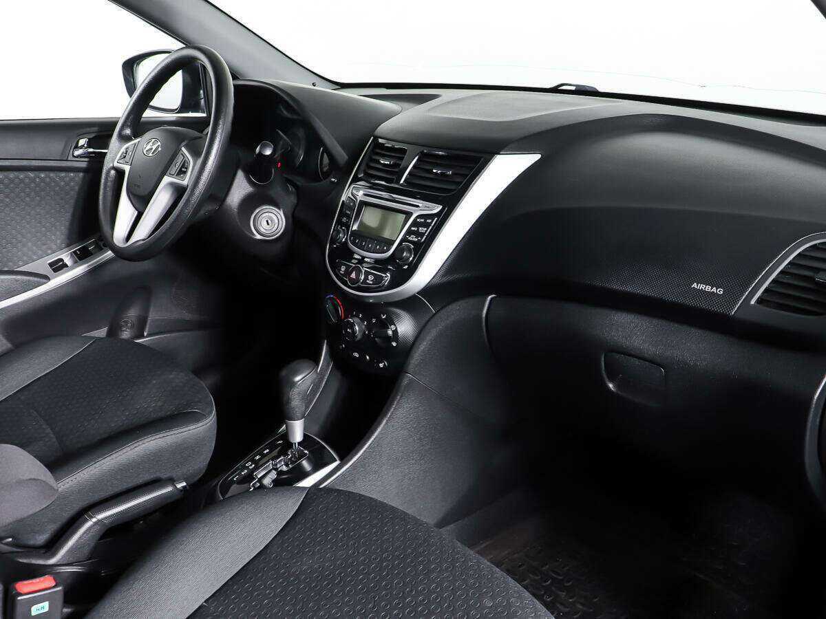 Hyundai Solaris, 2012 Фото №9