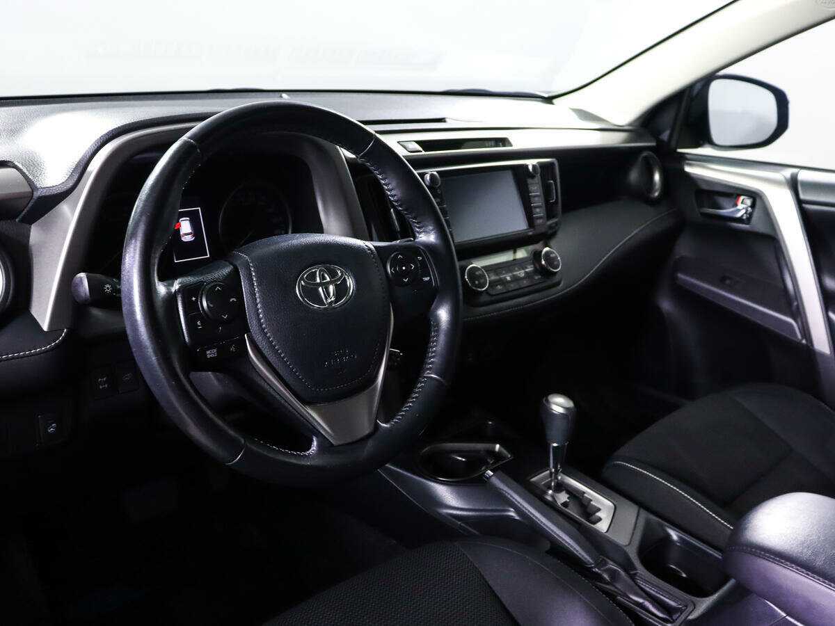Toyota RAV4, 2019 Фото №14
