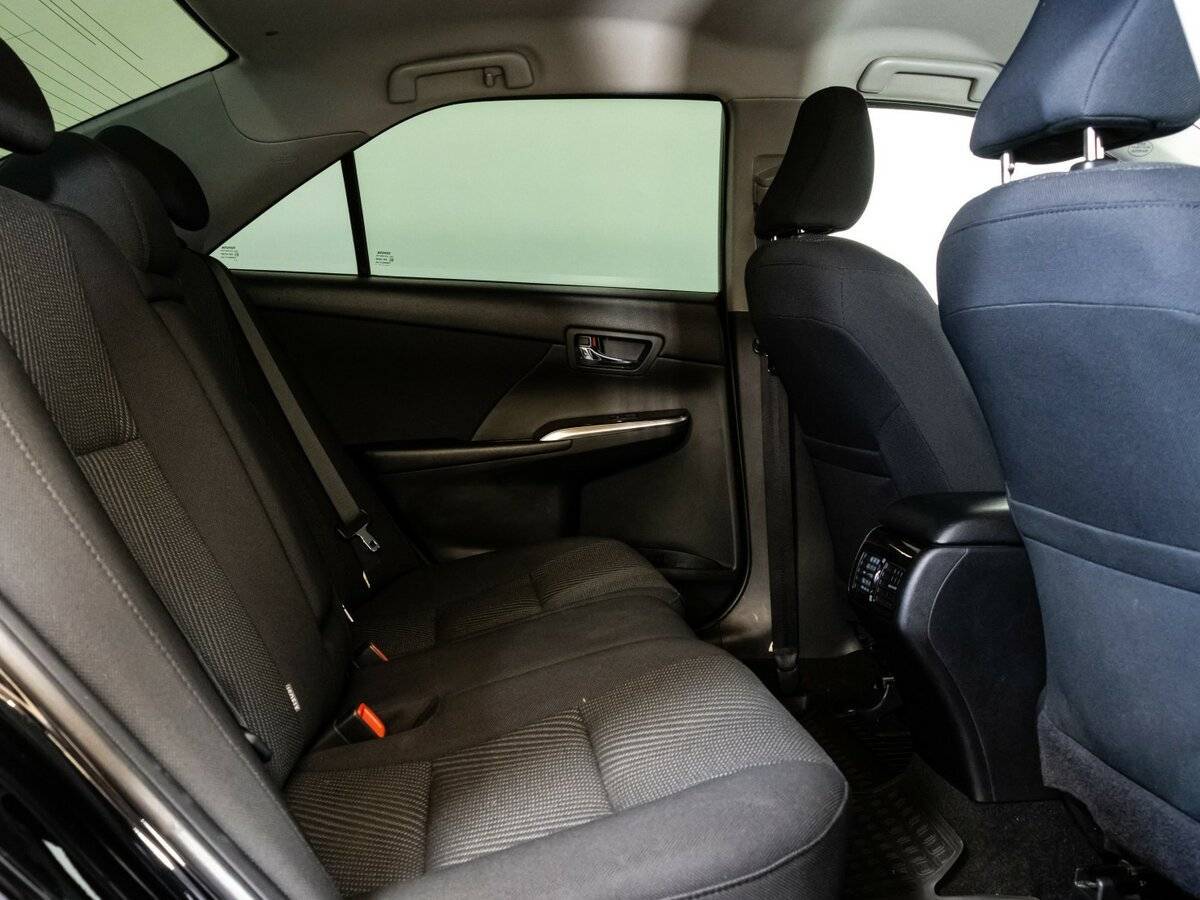 Toyota Camry, 2017 Фото №16