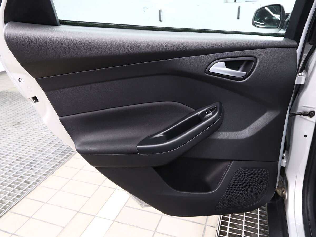Ford Focus, 2019 Фото №11