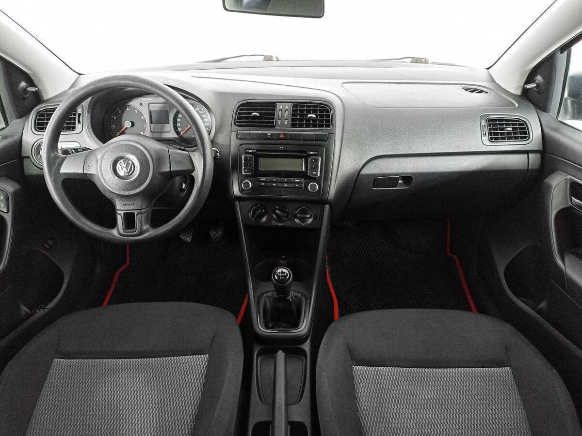 Volkswagen Polo, 2012 Фото №12