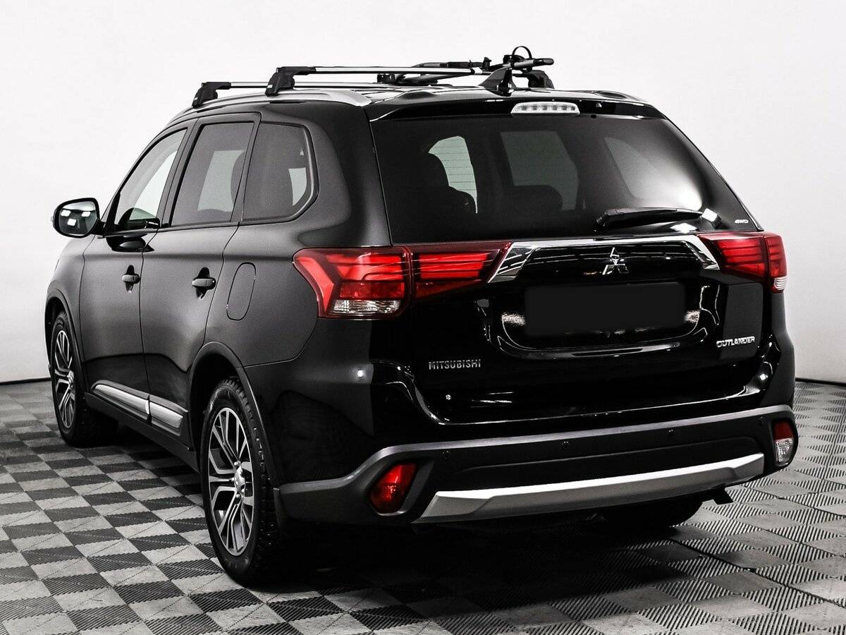 Mitsubishi Outlander, 2018 Фото №7