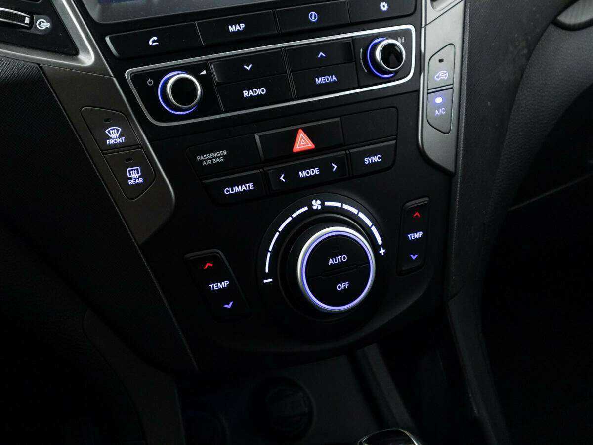 Hyundai Santa Fe, 2017 Фото №20