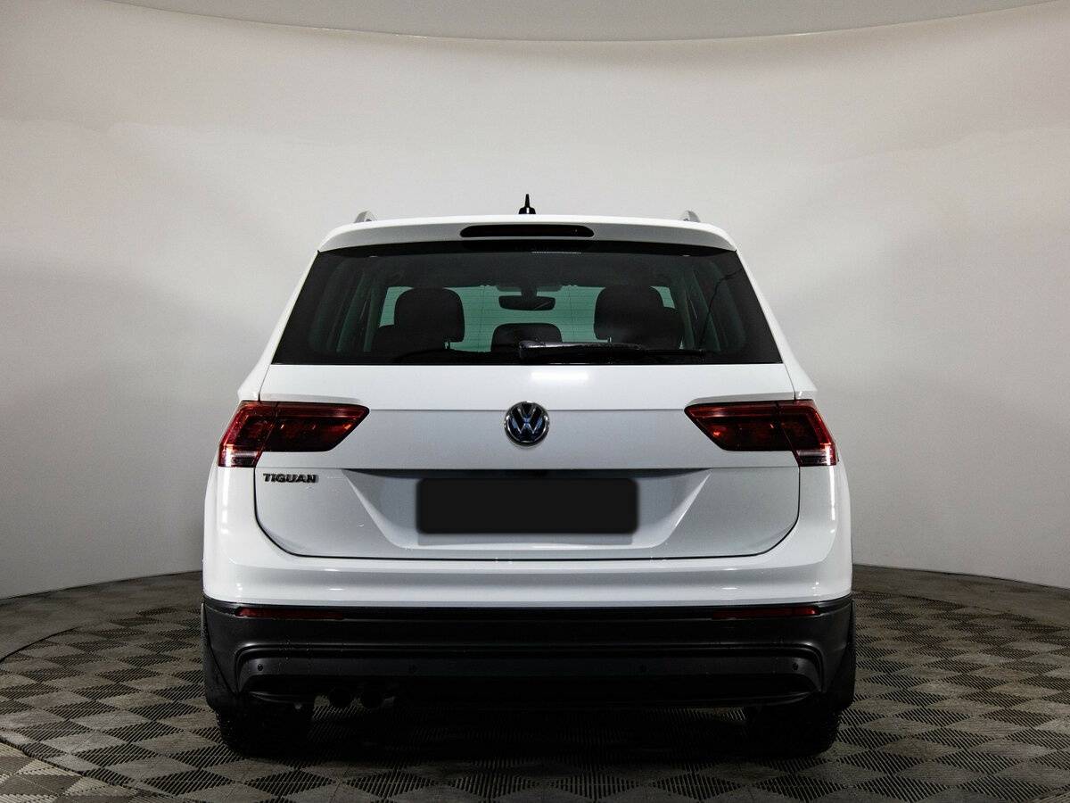 Volkswagen Tiguan II, 2018 Фото №6