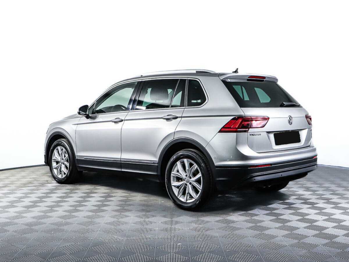 Volkswagen Tiguan, 2018 Фото №7