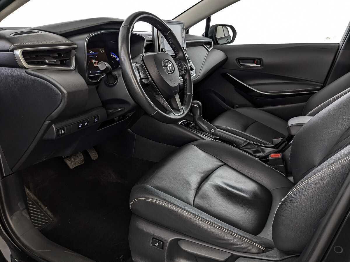 Toyota Corolla, 2021 Фото №15