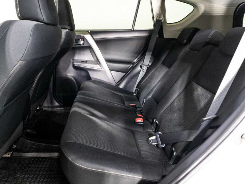 Toyota RAV4, 2013 Фото №10