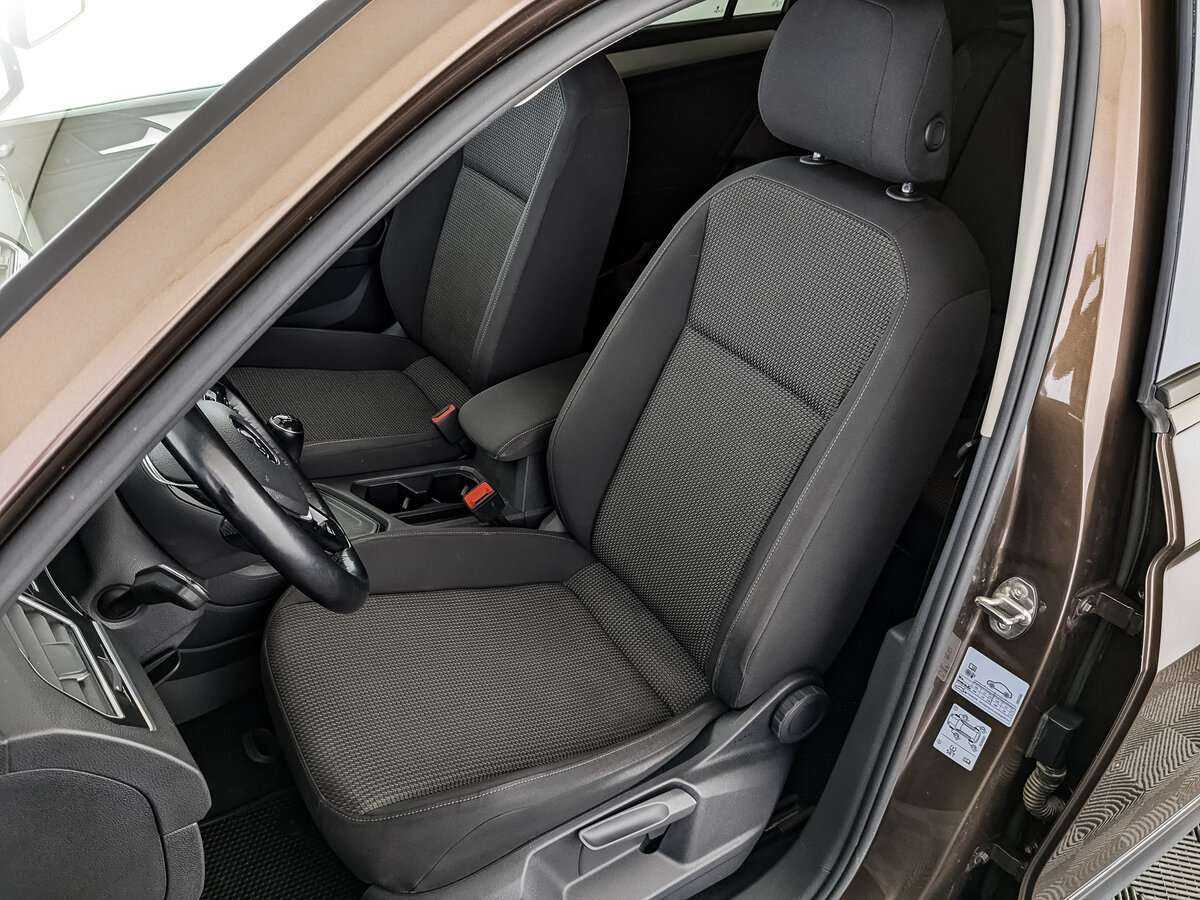 Volkswagen Tiguan, 2020 Фото №19