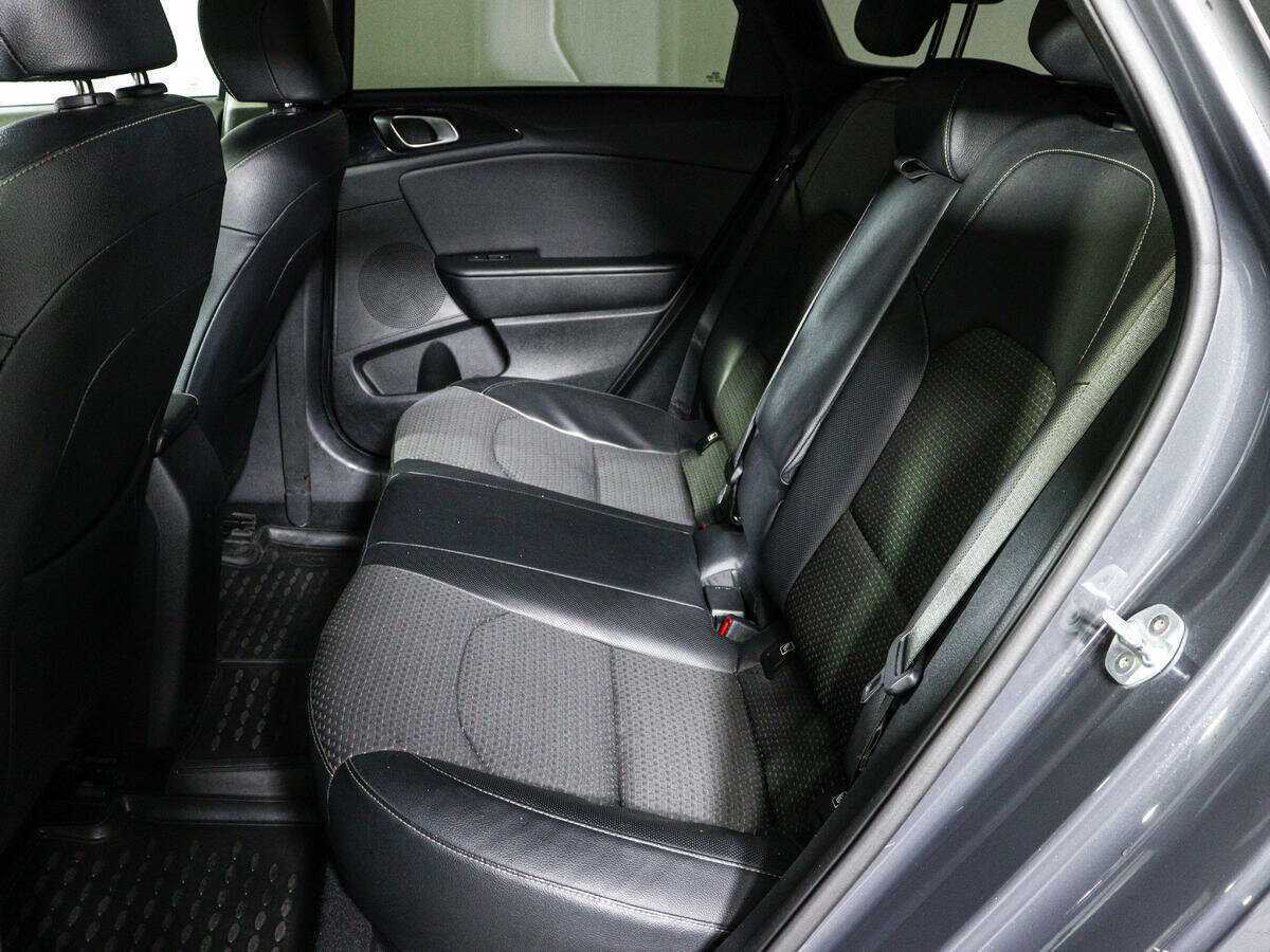 Kia Ceed, 2019 Фото №8