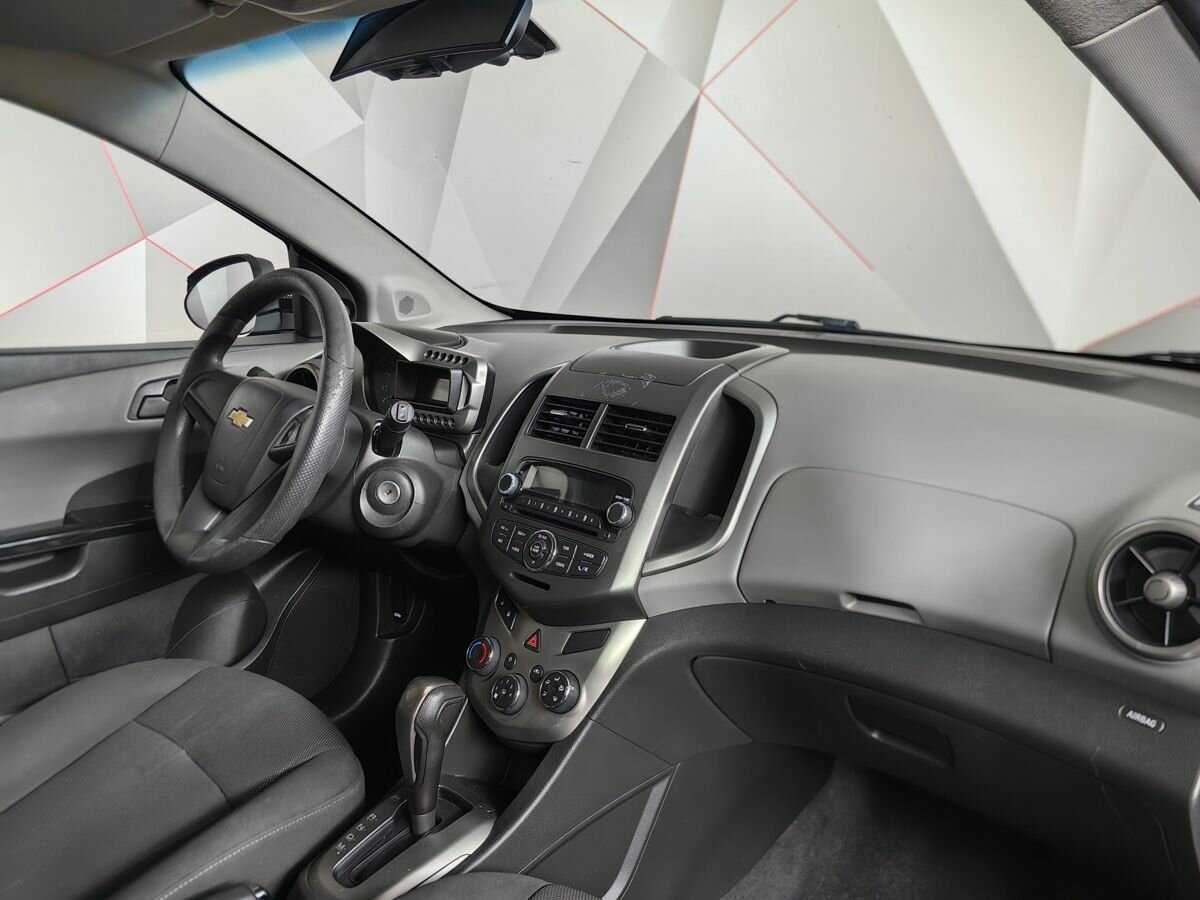 Chevrolet Aveo, 2012 Фото №9