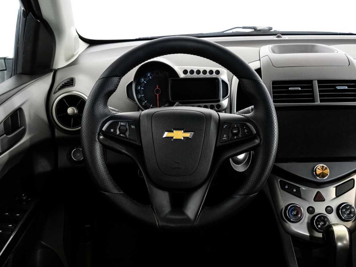 Chevrolet Aveo, 2013 Фото №12