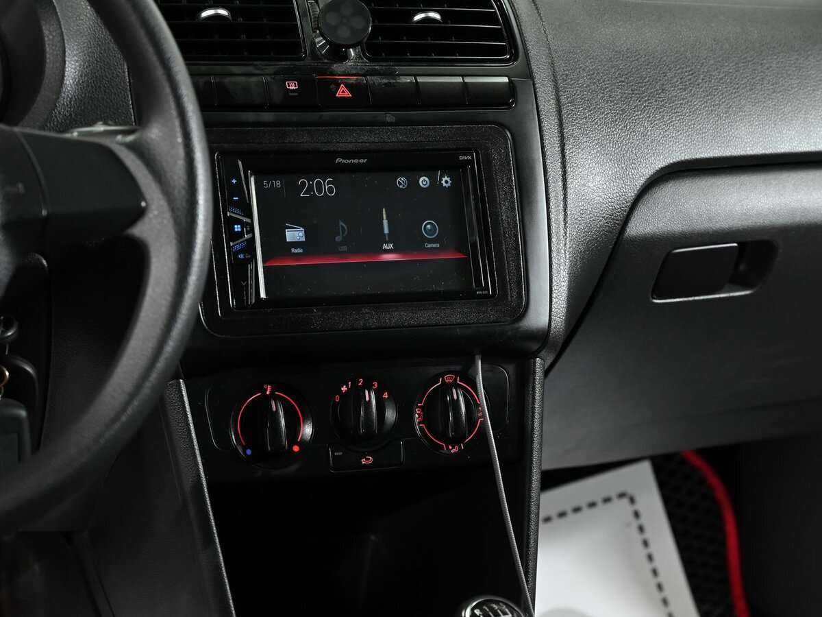 Volkswagen Polo, 2012 Фото №7