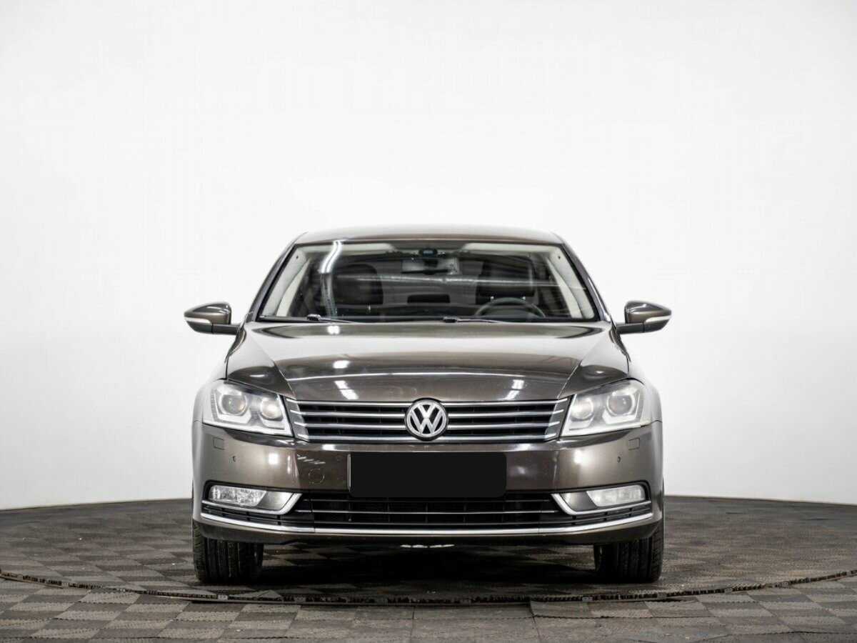 Volkswagen Passat, 2012 Фото №2