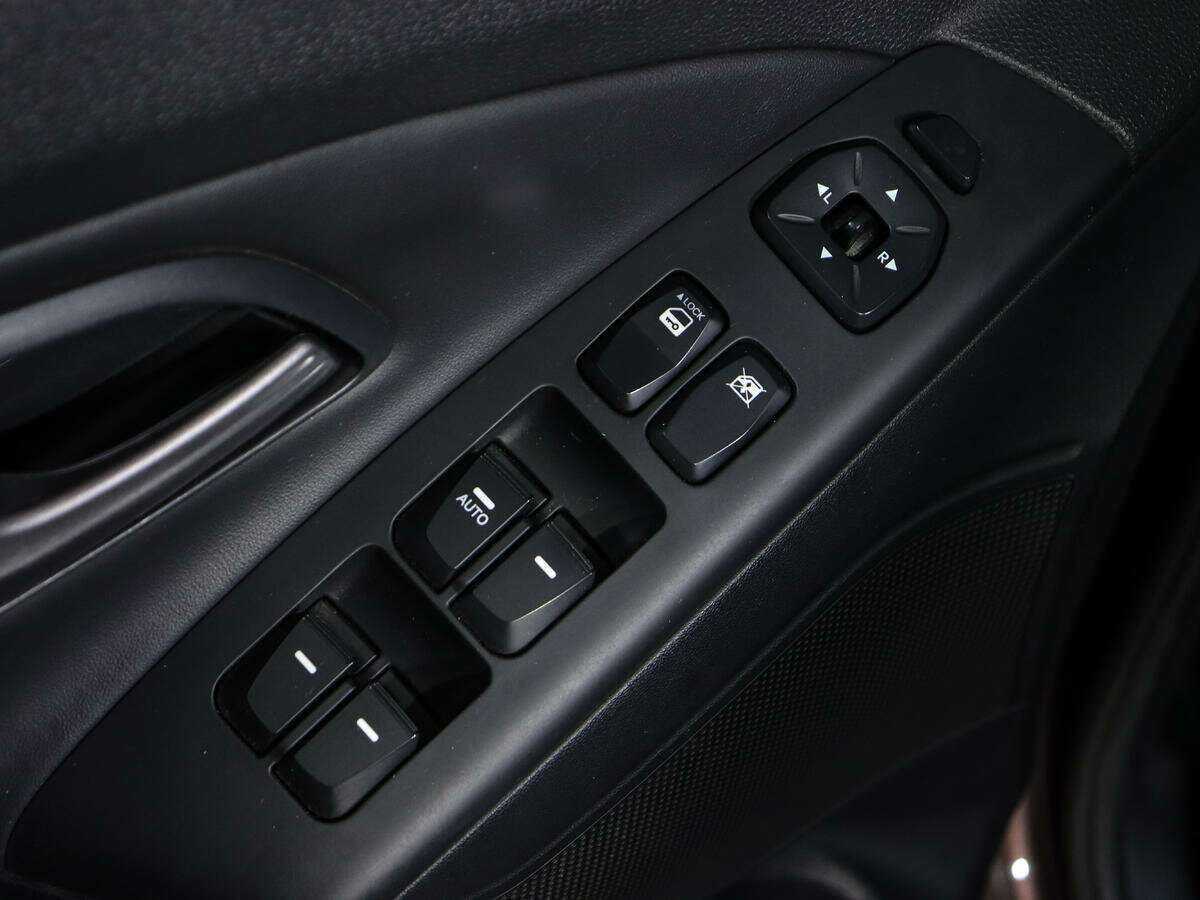 Hyundai ix35, 2014 Фото №18