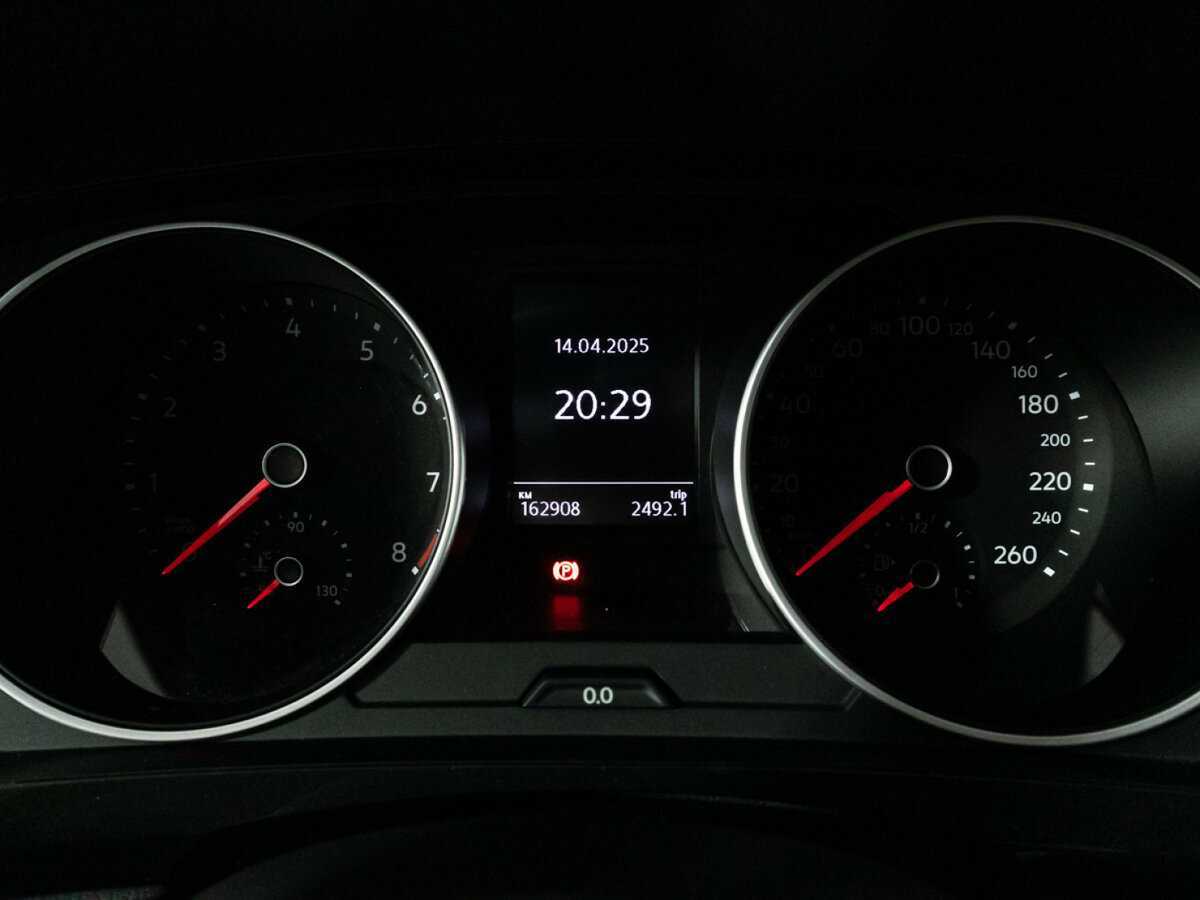 Volkswagen Tiguan, 2019 Фото №12