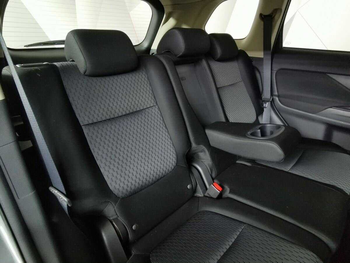 Mitsubishi Outlander, 2014 Фото №13